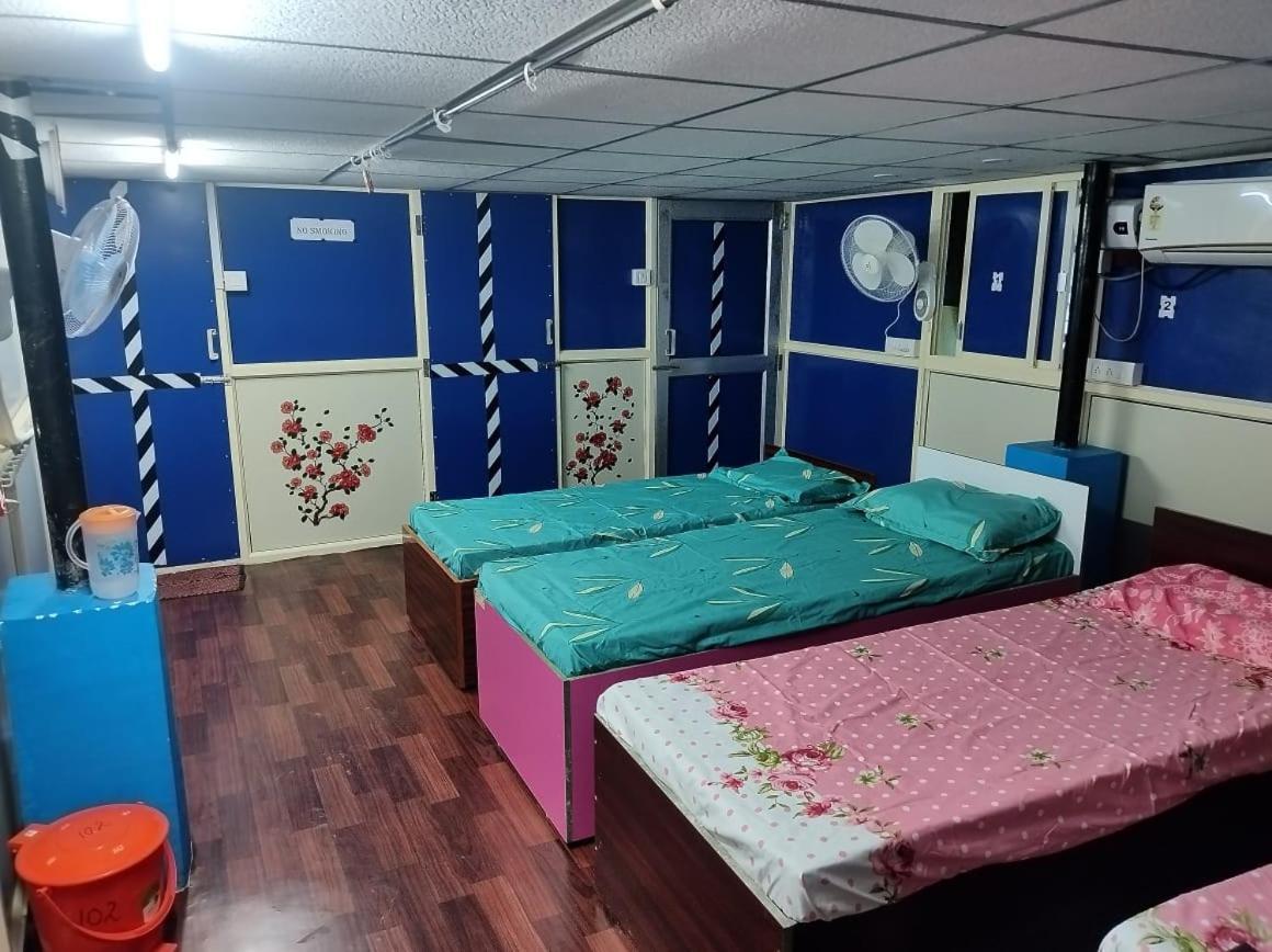 Rajeswari Ac Dormitory For Indian Males Only Port Blair Eksteriør bilde